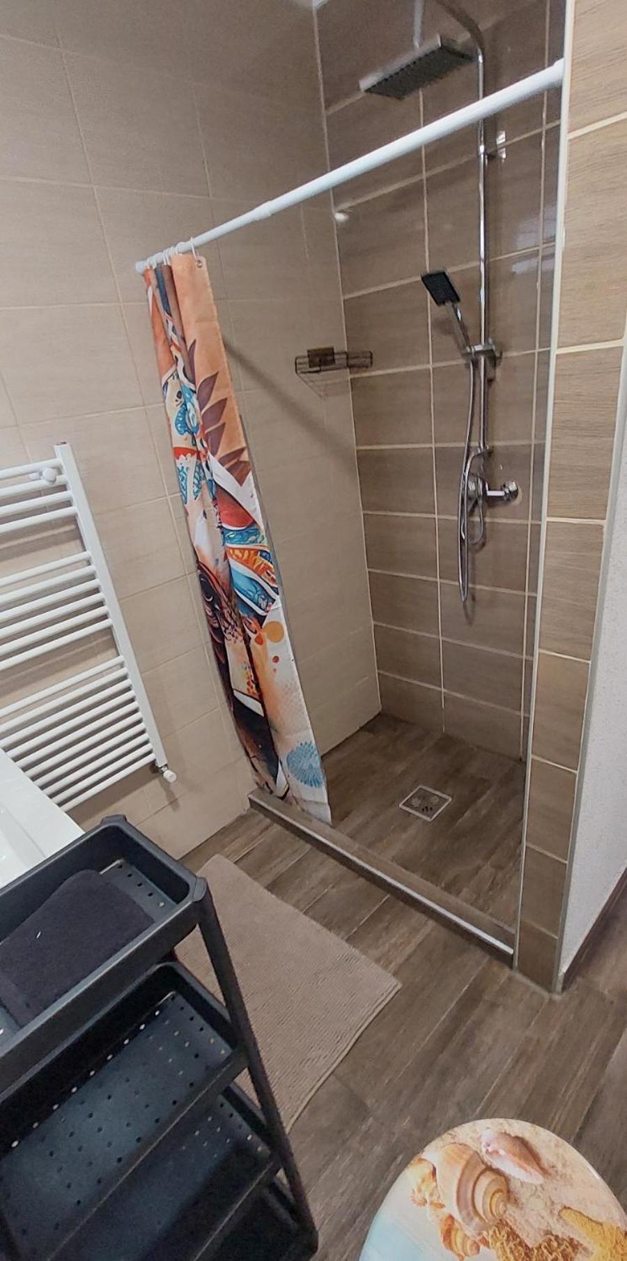 Heviz Lux Apartmanhaz Экстерьер фото